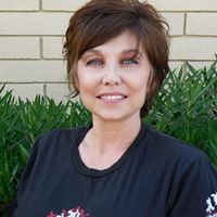 Deborah Simpkins Photo 15