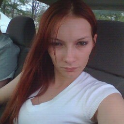 April Turner Photo 6