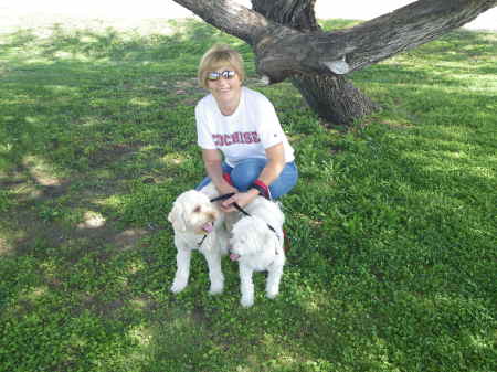 Melanie Murphy Photo 13