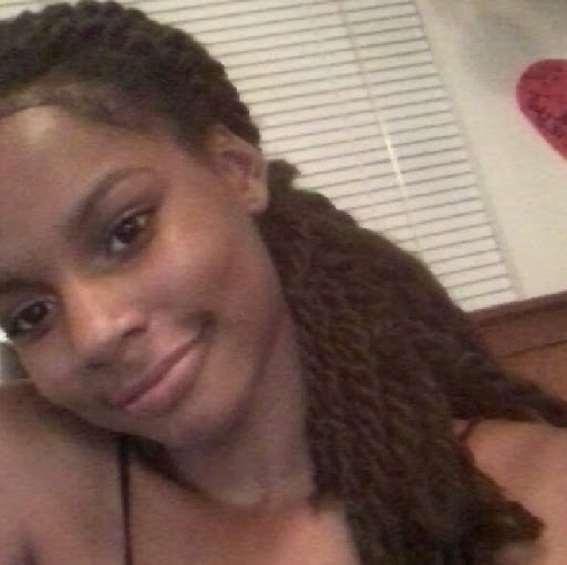 Valencia Johnson Photo 15