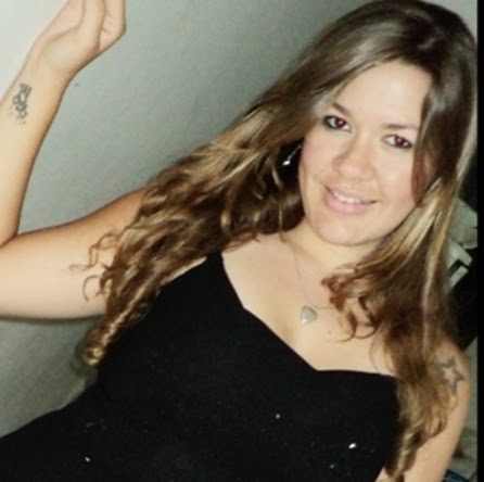 Carla Reis Photo 12