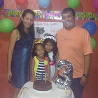 Kelly Garces Photo 10