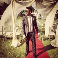 Ernest Canlas Photo 4