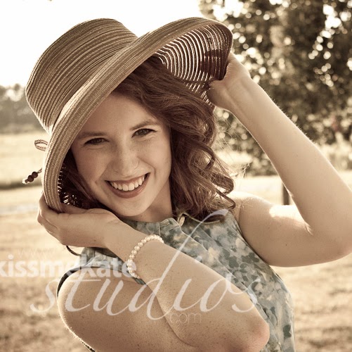 Michelle Kenny Photo 26