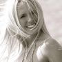 Naomi Sutherland Photo 17