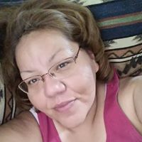 Lisa Hickson Photo 17