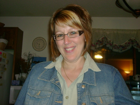 Leah Walker Photo 7