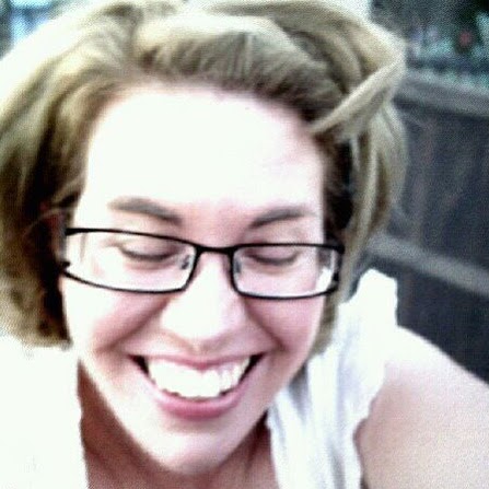 Caroline Howe Photo 10