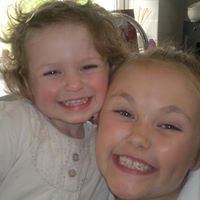 Emma Stevenson Photo 26