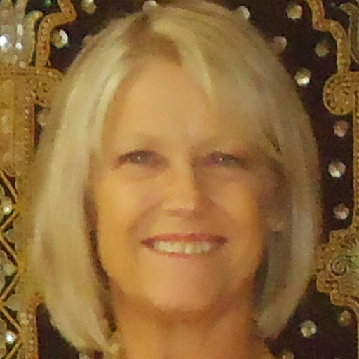Norma Foster Photo 17