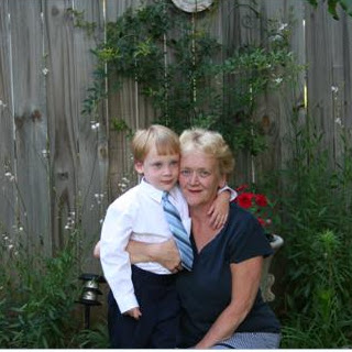Nancy Holland Photo 29