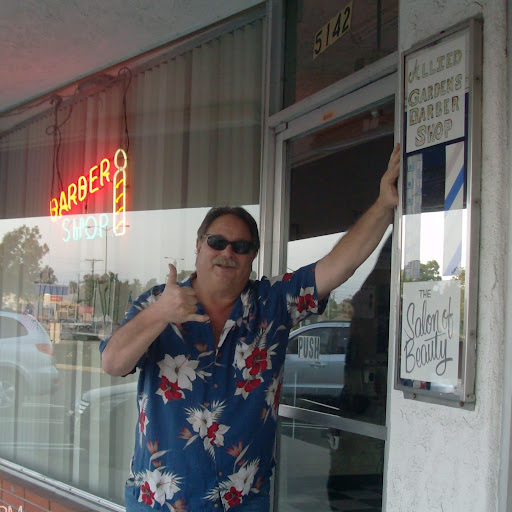 Alan Moody Photo 11
