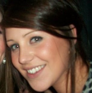 Laura Heath Photo 39