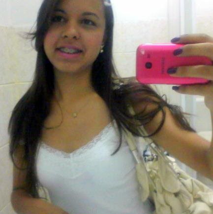 Julia Borges Photo 7