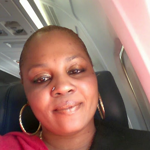 Lesia Anderson Photo 21