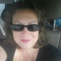 Shelly Lowe Photo 17