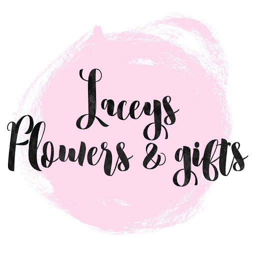 Lacey Flowers Photo 19
