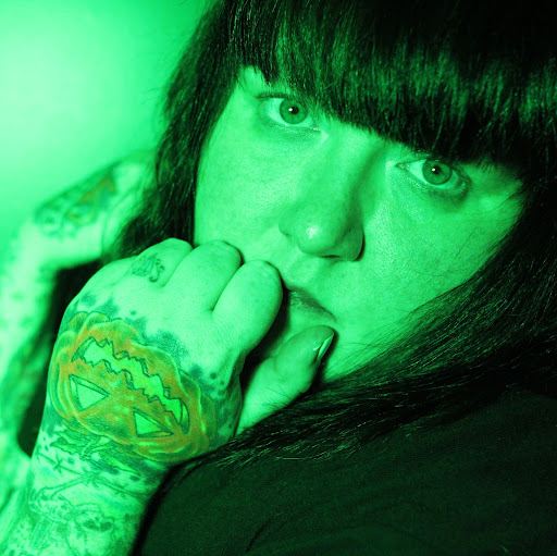 Anna Perry Photo 25