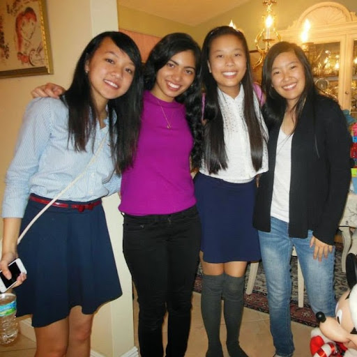 Andrea Nguyen Photo 30