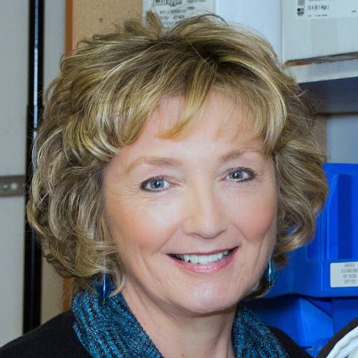 Debbie Cantrell Photo 31