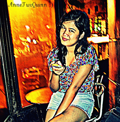 Anne Quinn Photo 29