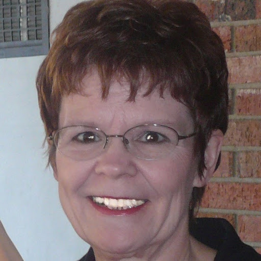 Diane Schultz Photo 38