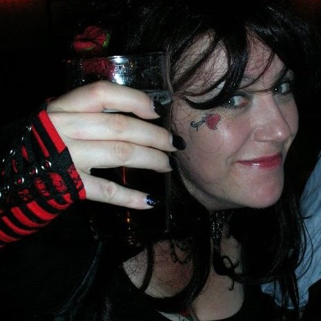 Helen Donovan Photo 35