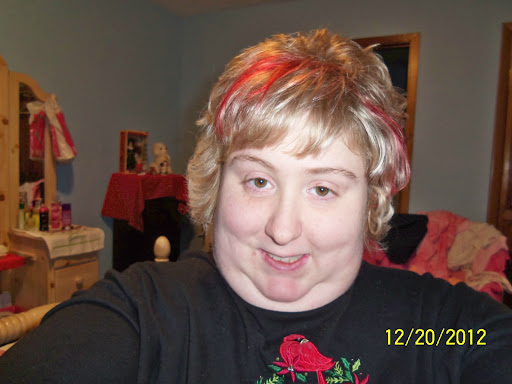 Amy Helton Photo 14