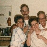 Linda Kendall Photo 30