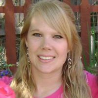 Melinda Lowe Photo 18