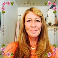 Tina Swift Photo 16
