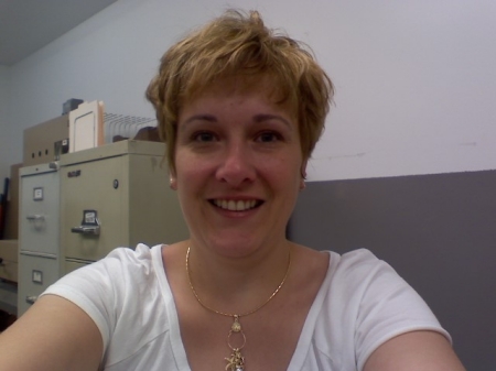 Laura Bryan Photo 3