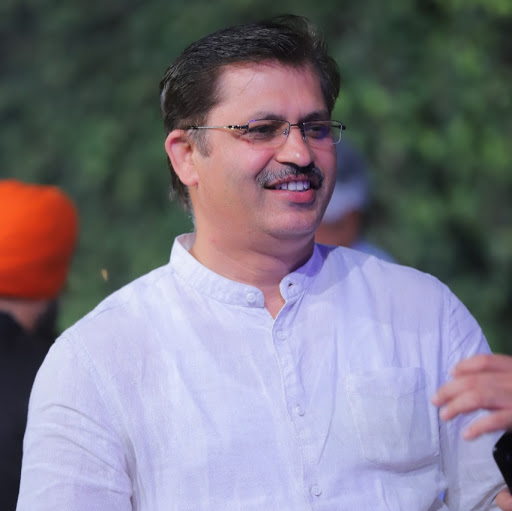 Surender Sharma Photo 7