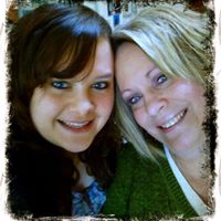 Julie Erickson Photo 7