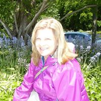 Terri Stilwell Photo 13