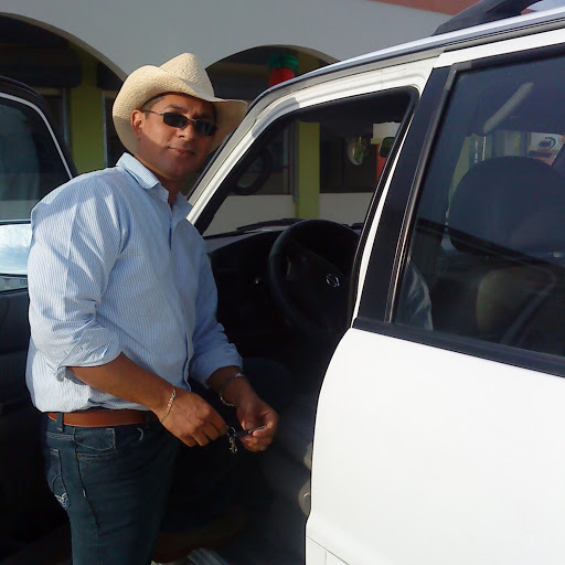 John Delgado Photo 29