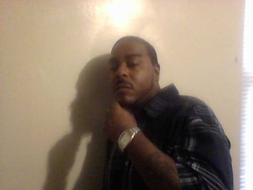 Gerald Dixon Photo 8