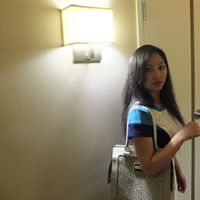 Marina Li Photo 30