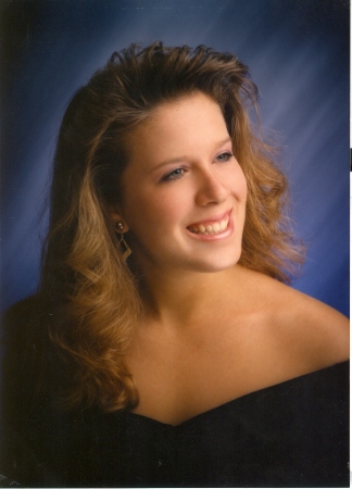 Nicole Evans Photo 13