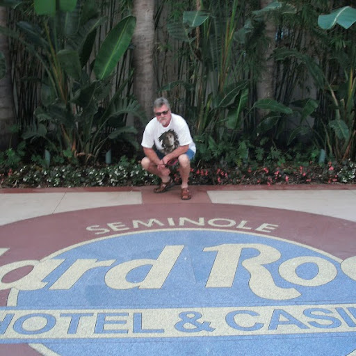 Robert Flippin Photo 11