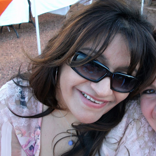 Anna Chavez Photo 7