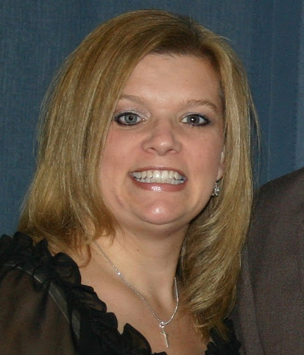 Annette May Photo 9