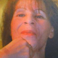 Lori Ferraro Photo 27