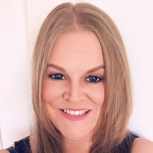 Kimberley Graham Photo 28