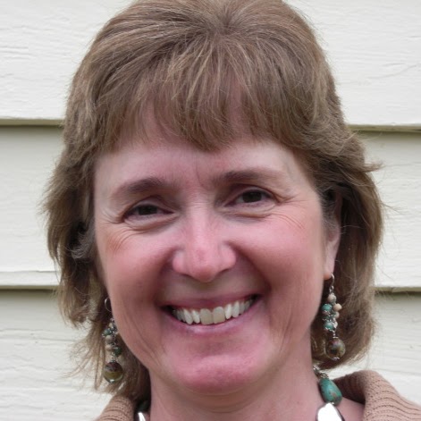 Julie Noble Photo 31