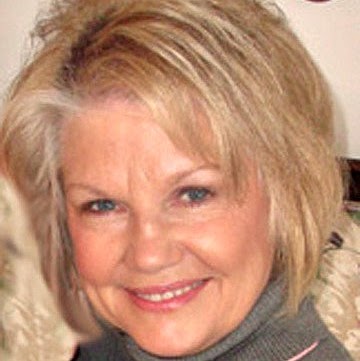 Dawn Johnston Photo 41