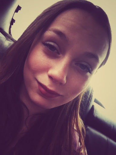 Christina Cooper Photo 7