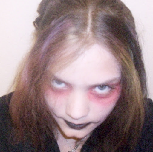 Brandy Yates Photo 8