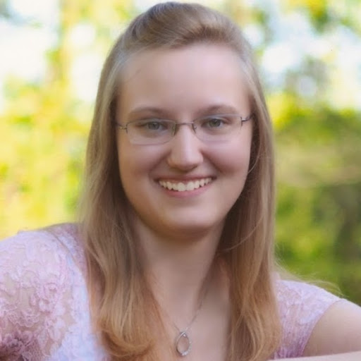 Angela Werner Photo 7