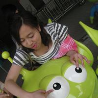 Julie Wong Photo 43